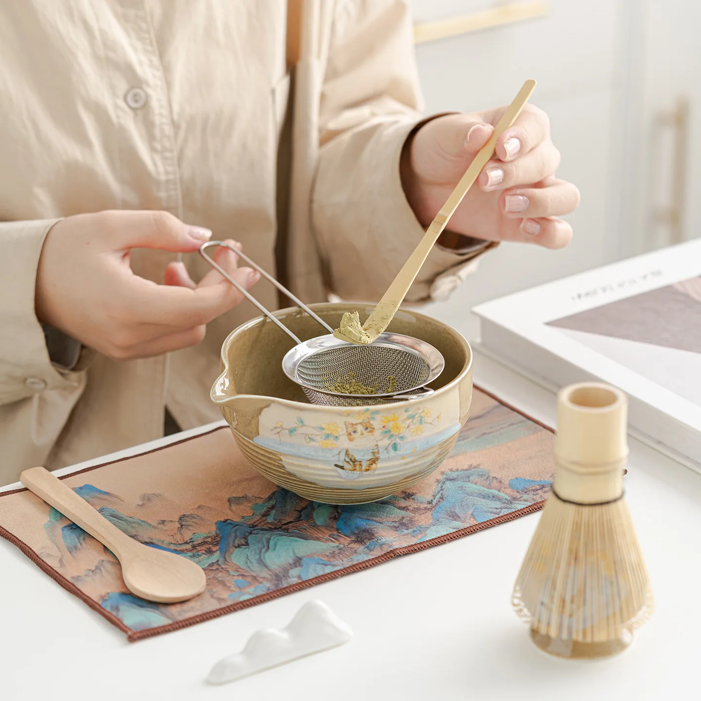 

4-7pcs/set Matcha Set Teaware Adorable cat Vintage Ceremony Bamboo Chasen Tea Tool Matcha Bowl Tea Brush Tea Set with Gift Box