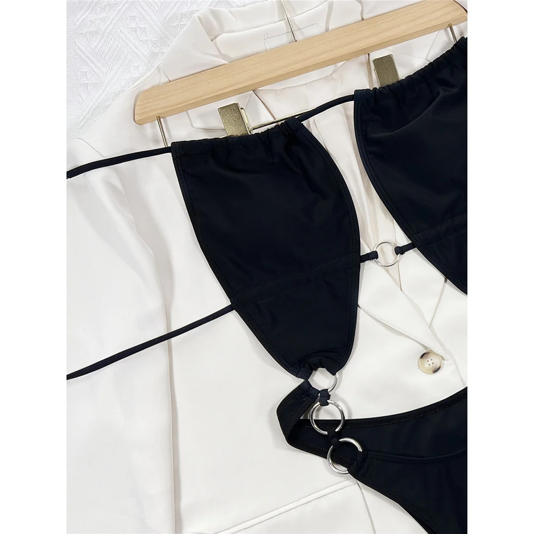 Metallringe, Neckholder, ausgeschnittener Damen-Badeanzug, einteiliger Badeanzug, rückenfreier Monokini, hoch geschnittener Badeanzug, Badebekleidung, Badeanzug V4052 – Detail 11