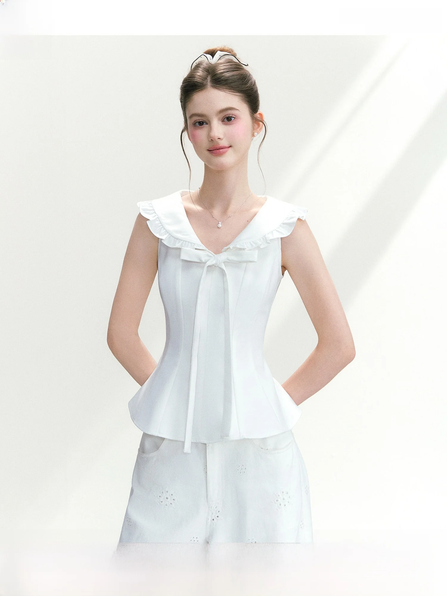QDQD Navy Doll Collar Vest Slim Fit Summer New Style Waist Cinching Slimming Personality Sleeveless Top Women's Fashion