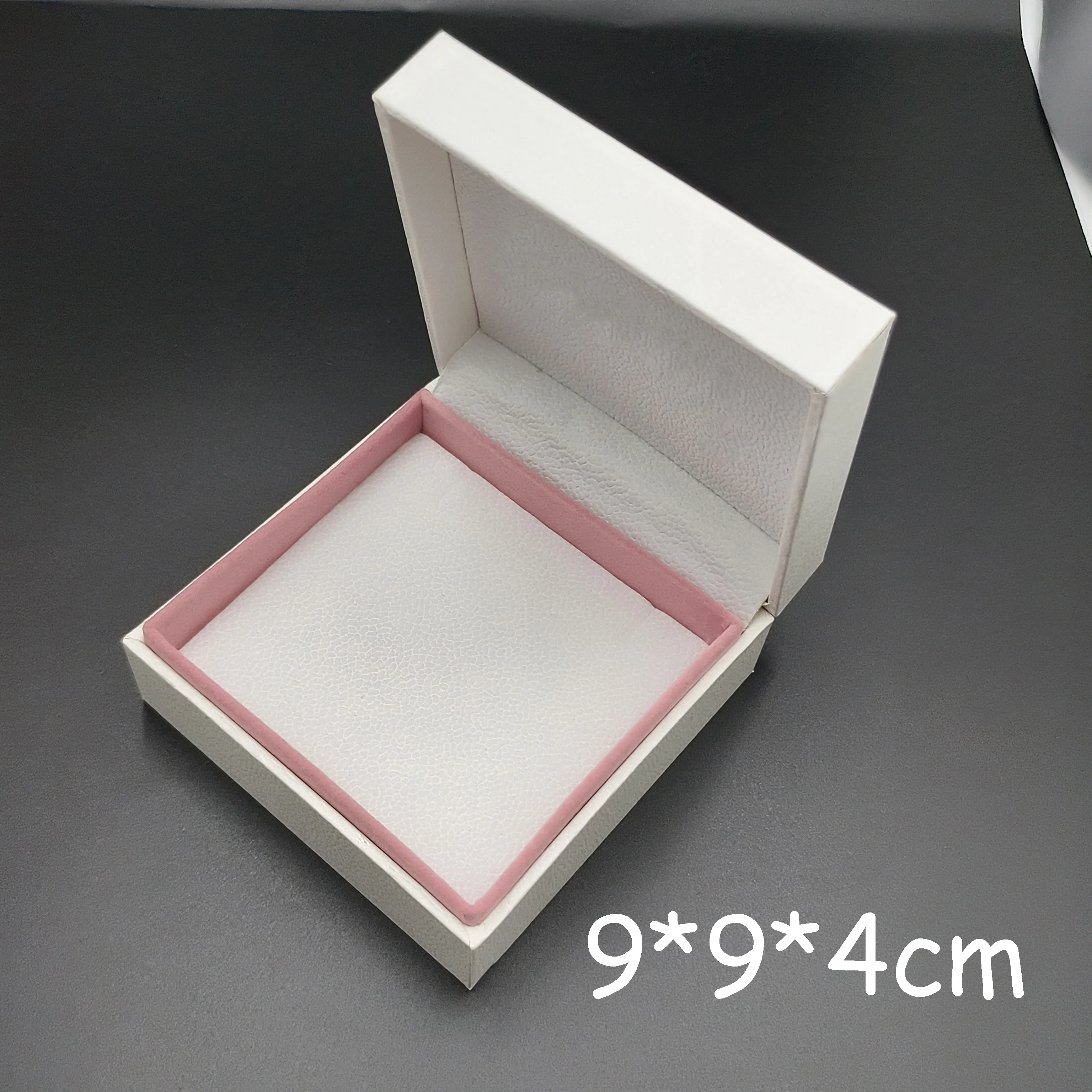 MOTO Accessories 2024 New Gift Box Ring Earrings Bracelet Necklace Beautiful Packaging box Pandora Jewelry box Tote bag