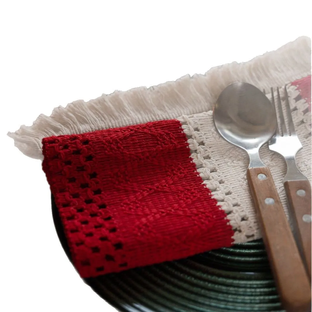 2Pcs/4Pcs Christmas Table Placemats, Red Green Striped Woven Cotton Mat with Fringe, Ins Style Heatproof Bowl Pad for Xmas Party