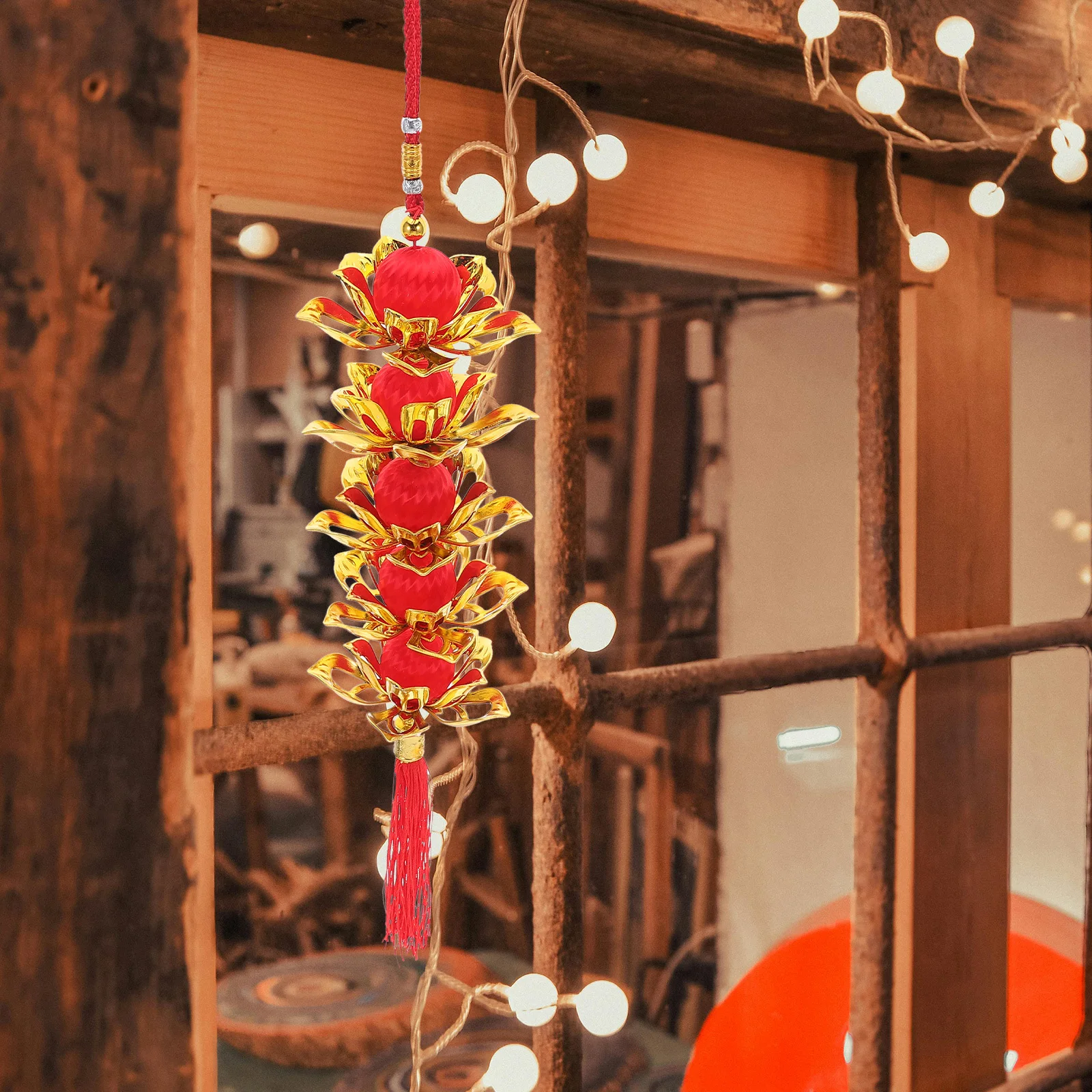 

5 Pieces Chinese Style Lotus Flower Lantern with Red Tassel Hanging Pendant for Lunar New Year Party Home Wall Decoration