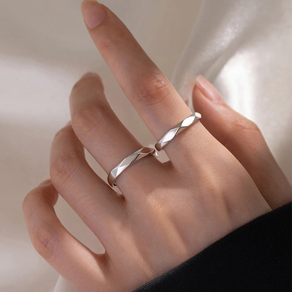 Mode Schwarz Weiß Ring Geometrische Unregelmäßigkeit Glatte Paar Einstellbare Ringe Einfachheit Student Party Schmuck – Detail 5