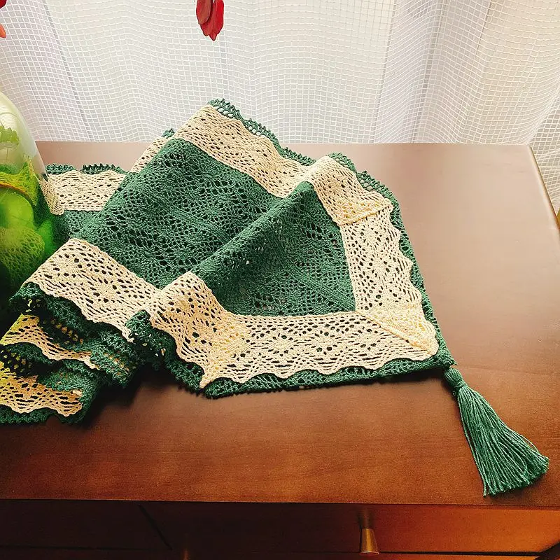 American Style Cotton Yarn Hook Needle Lace Hollow Table Flag Christmas Theme TV Cabinet Cover Scarf Dining Table Cloth