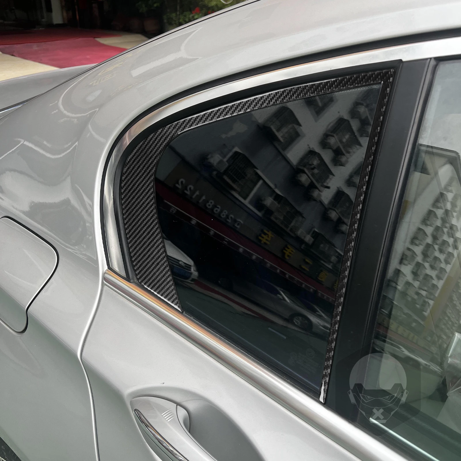 

For BMW 7 Series Carbon Fiber F01 2009-2014 Refit Rear Window Glass Triangle Decorative Strip Car Window Sticker