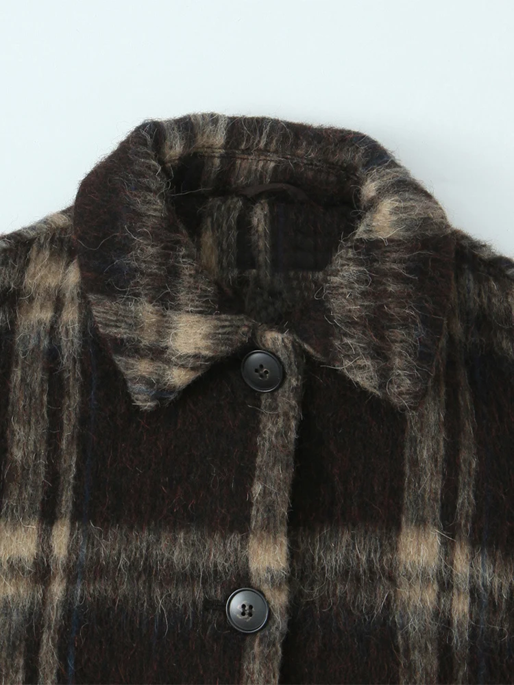 Europejska moda damska, uniwersalna kurtka z kieszeniami, dekoracją w kratę, kołnierzykiem i długim rękawem.