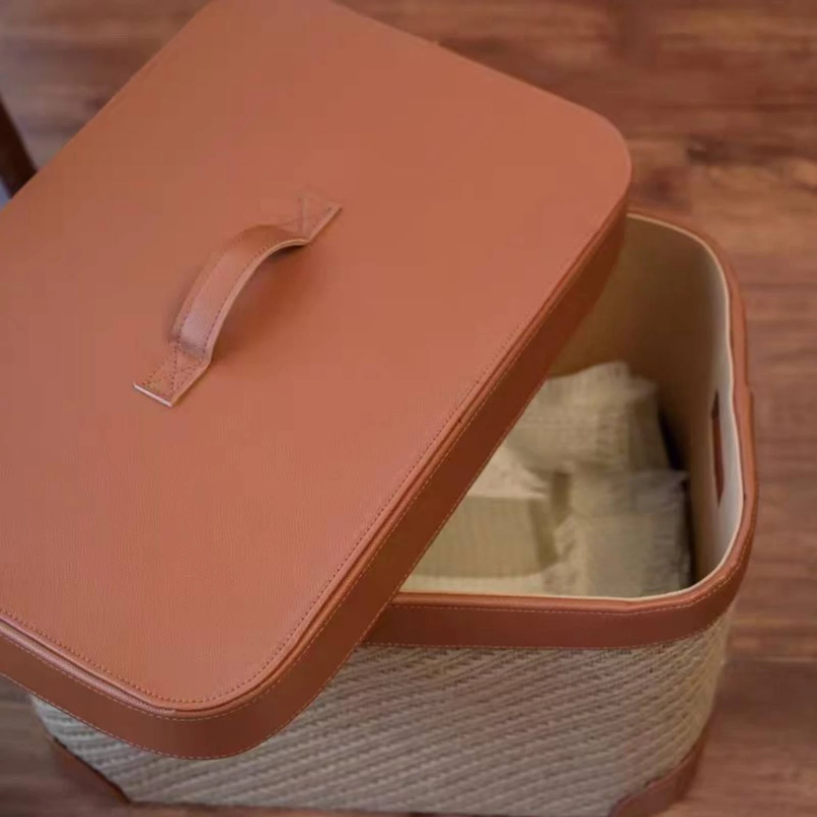 

Woven Storage Box Natural-Fiber Lidded Storage Box Corner Reinforced Decorative