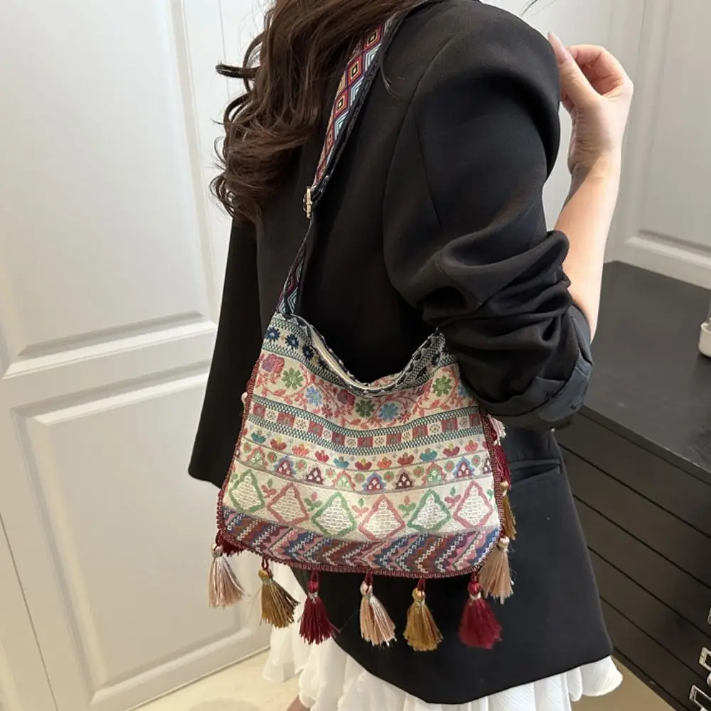

Cloth Ethnic Style Crossbody Bags Printed Large Capacity Tassel Shoulder Bag Retro Geometric Bohemian Messenger Bag Travel