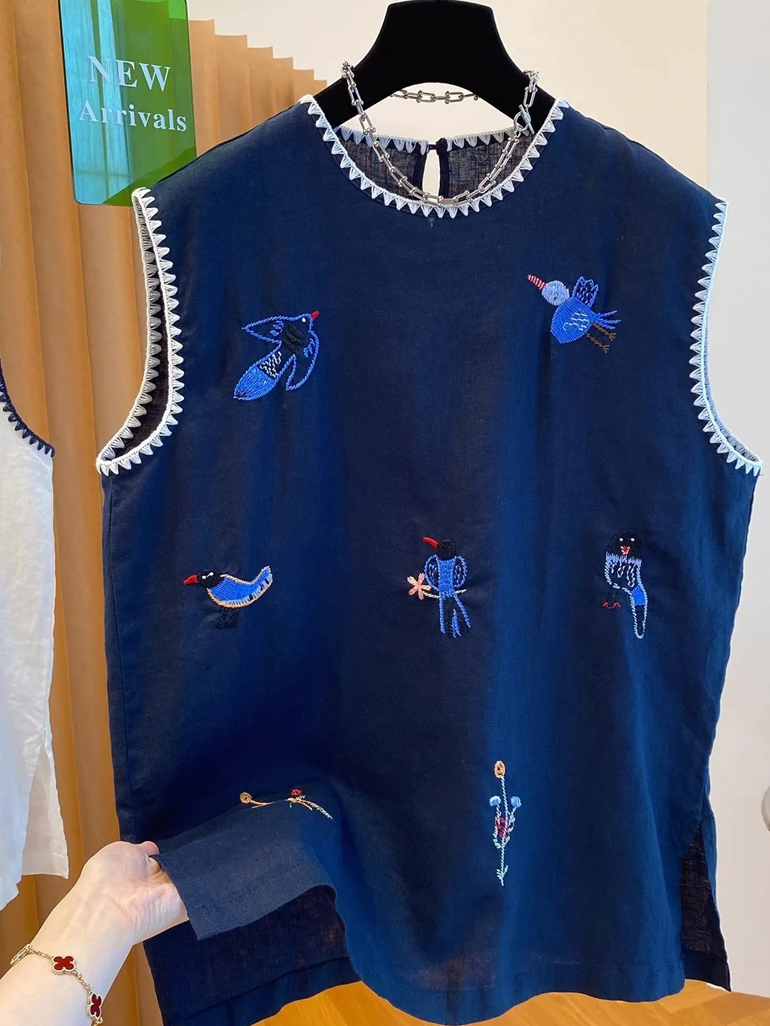 高級綿麻ノースリーブシャツ レディース 夏 2025 新作 韓国風 ゆったり おしゃれ 多機能 小さいトップス アップアパレル