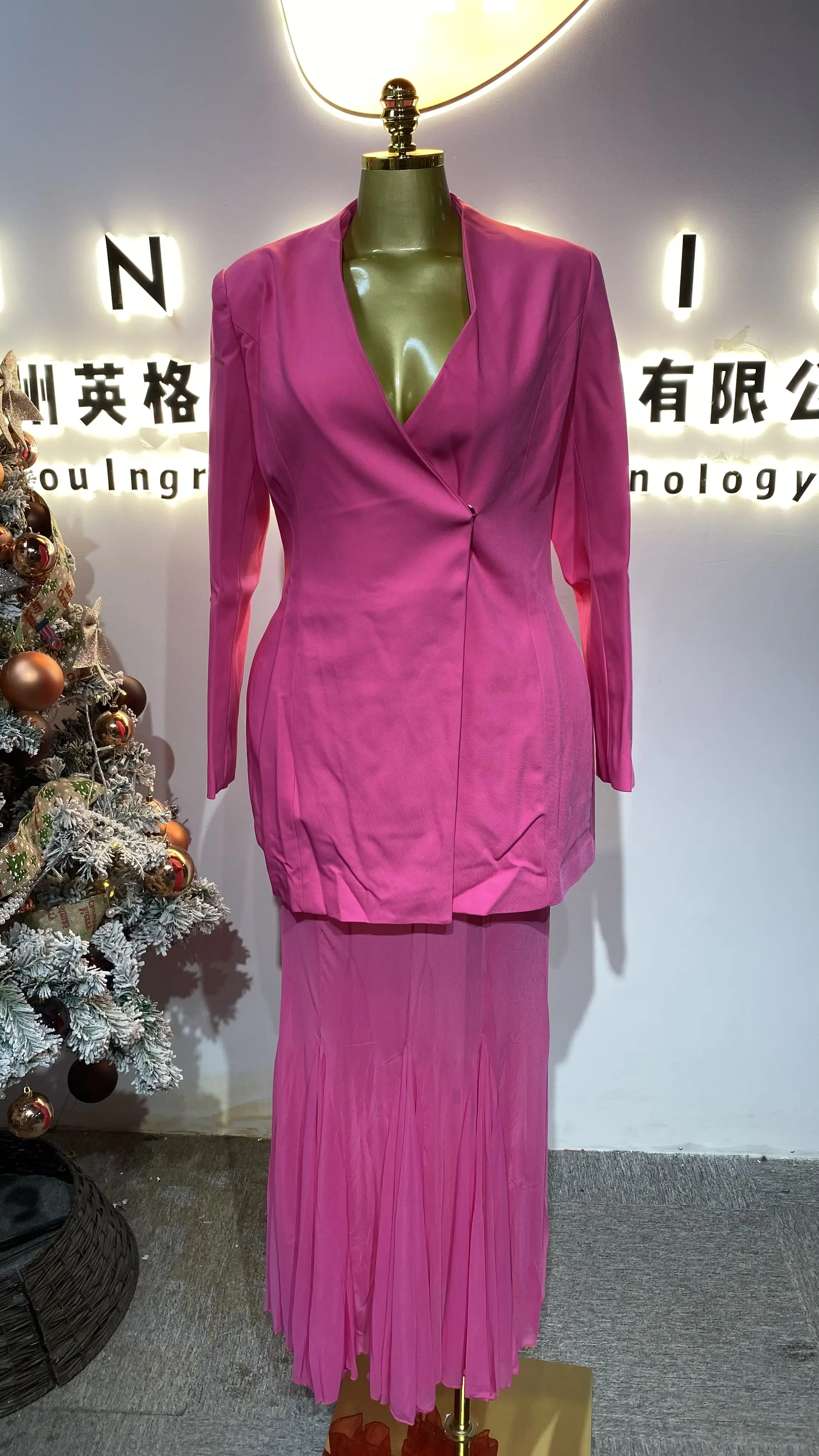 Two-piece suit jacket and skirt set, spring style, woven solid color patterned breathable top-GZXX719