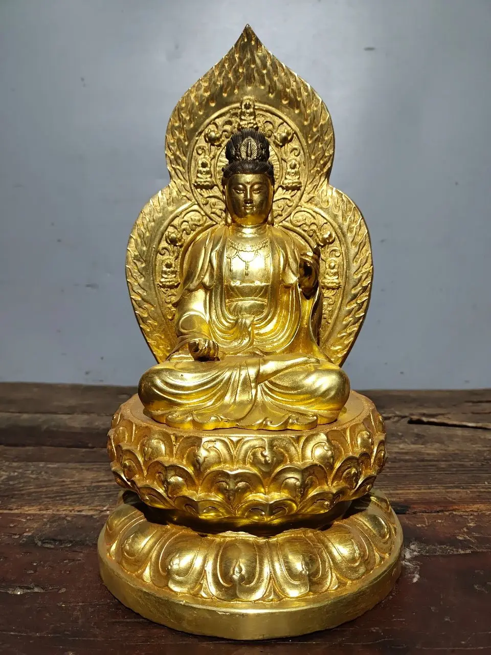 

12"Tibetan Temple Collection Old Bronze Gilded Cinnabar Guanyin Bodhisattva Buddha Backlight Buddha Platform Worship Hall