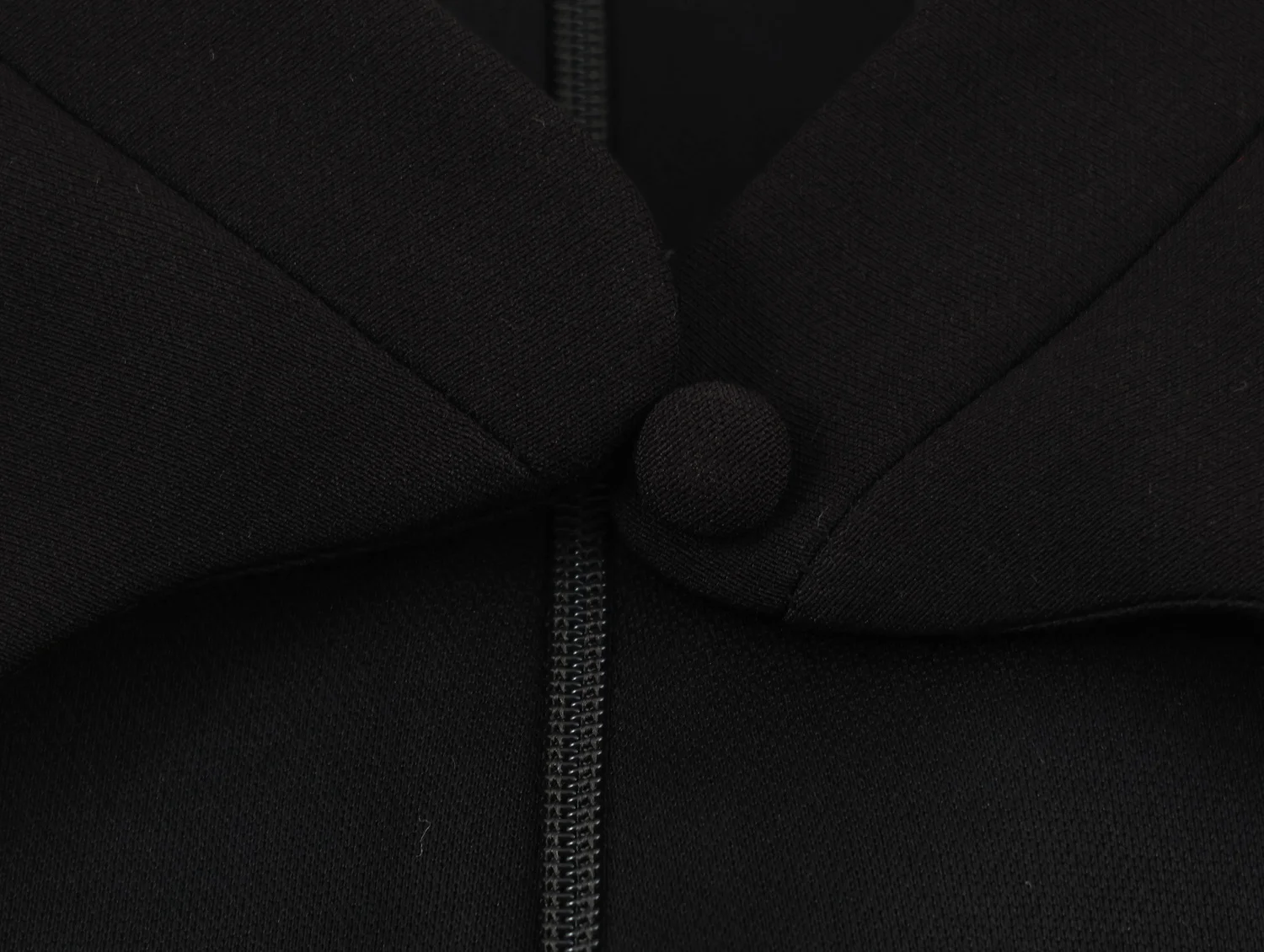 TFMLN Damen Neckholder-Minikleid 2026 Sommer Einfarbig Ärmellos Club-Party Figurbetont Cut-Out-Design Streetwear Mode Elegant – Detail 4