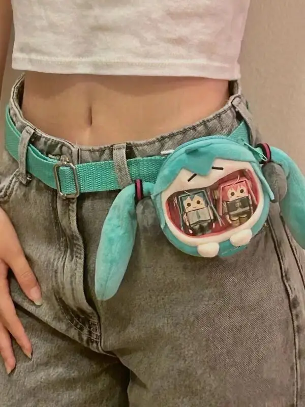 13x9cm Anime Hatsune Miku Q-Version Kawaii Figur Multifunktionale Niedliche Mini-Tasche Kopfhörertasche Münzbörse Cosplay-Geschenk