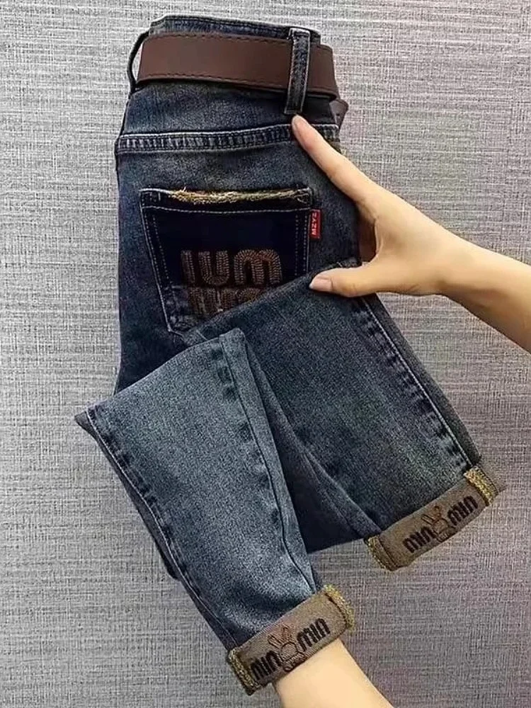 

Женские джинсы-шаровары больших размеров, весенне-осенние утягивающие модные джинсовые брюки длиной до щиколотки с вышивкой и высокой талией