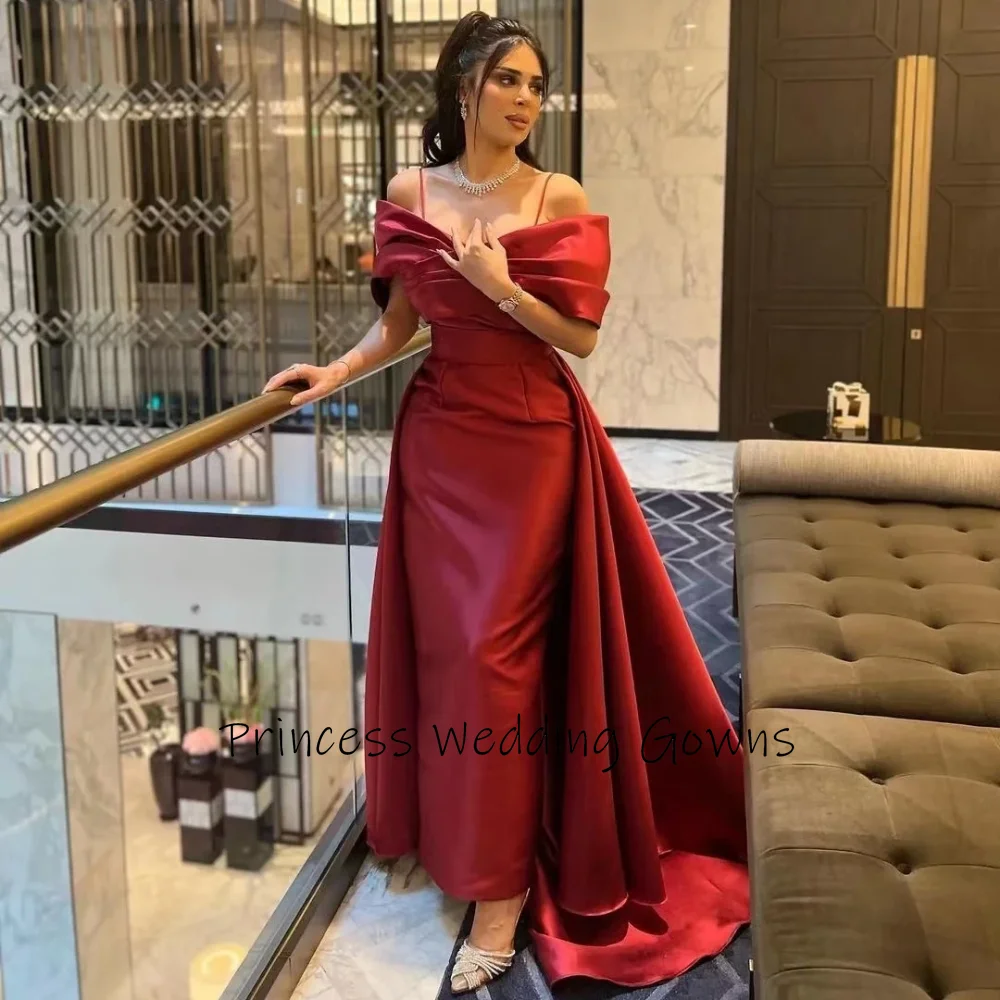 Customized Fashion Backless Sexy Prom Dresses Off the Shoulder Sleeveless A-line Satin Gown With Sweep Train Formal Party Gowns