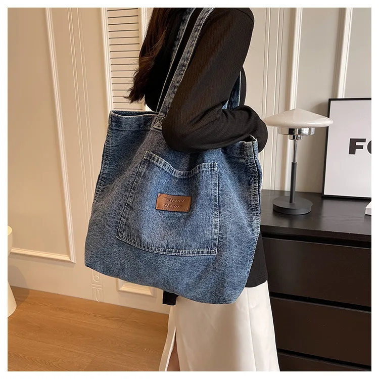 

Washable and durable denim single-shoulder bag, large-capacity simple hand-held tote bag, Japanese-style student bag