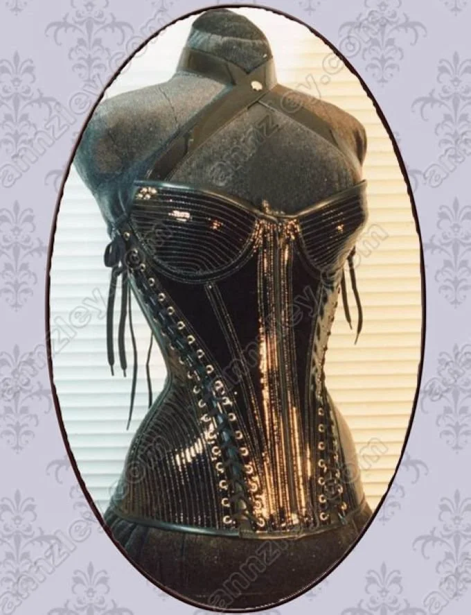 Ladies Shining Black Patent Leather Corset Side Back Lacing Strap Corset Tops For Women