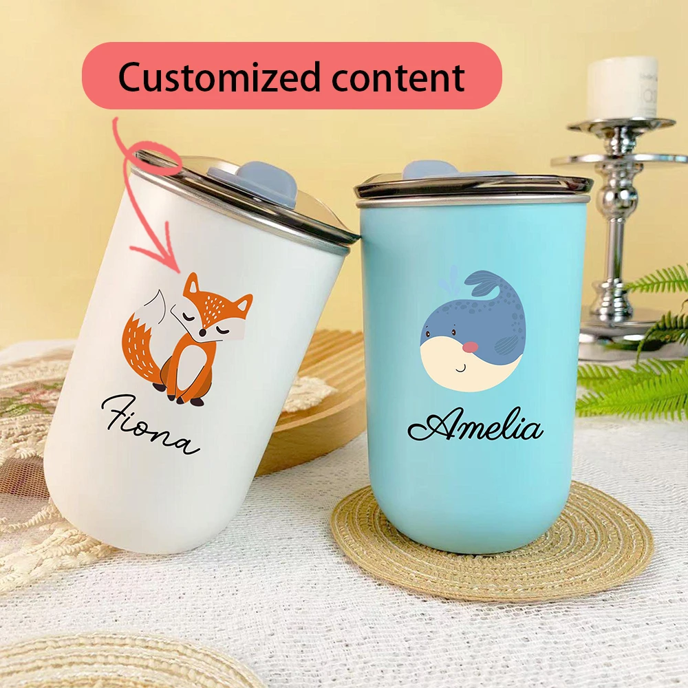 Personalisierte Kinder-Trinkbecher mit Cartoon-Muster, Individuelle Namensgetränkebecher und Milchbecher Geschenke zum Geburtstag und zum Kindertag.