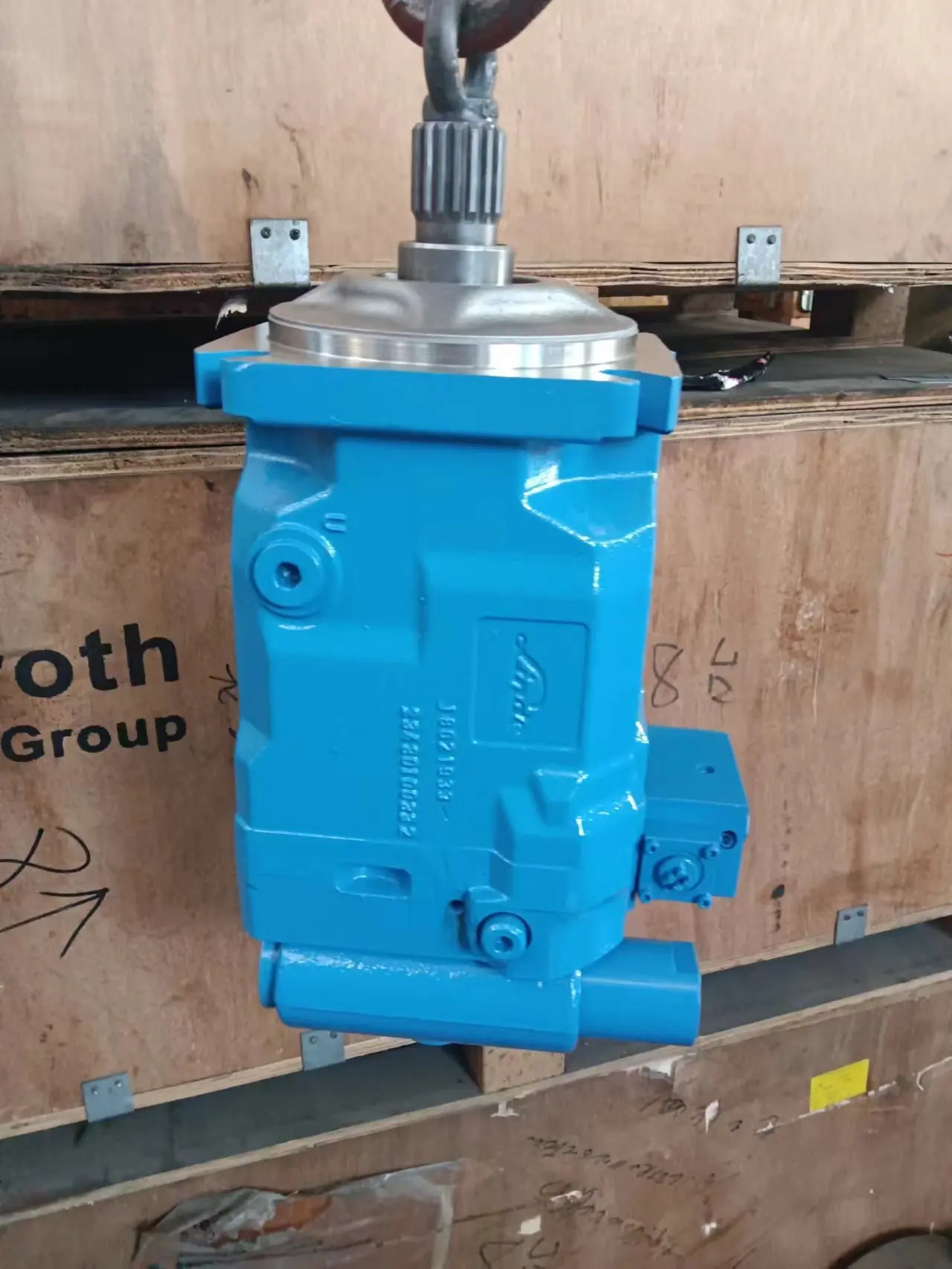 HMR105-02 0001 مضخة هيدروليكية HPV/HMF/HMR/HMV/HVF105/55/75/35/135/165 مضخة ليند مضخة مكبس متغير الضغط العالي HMR105