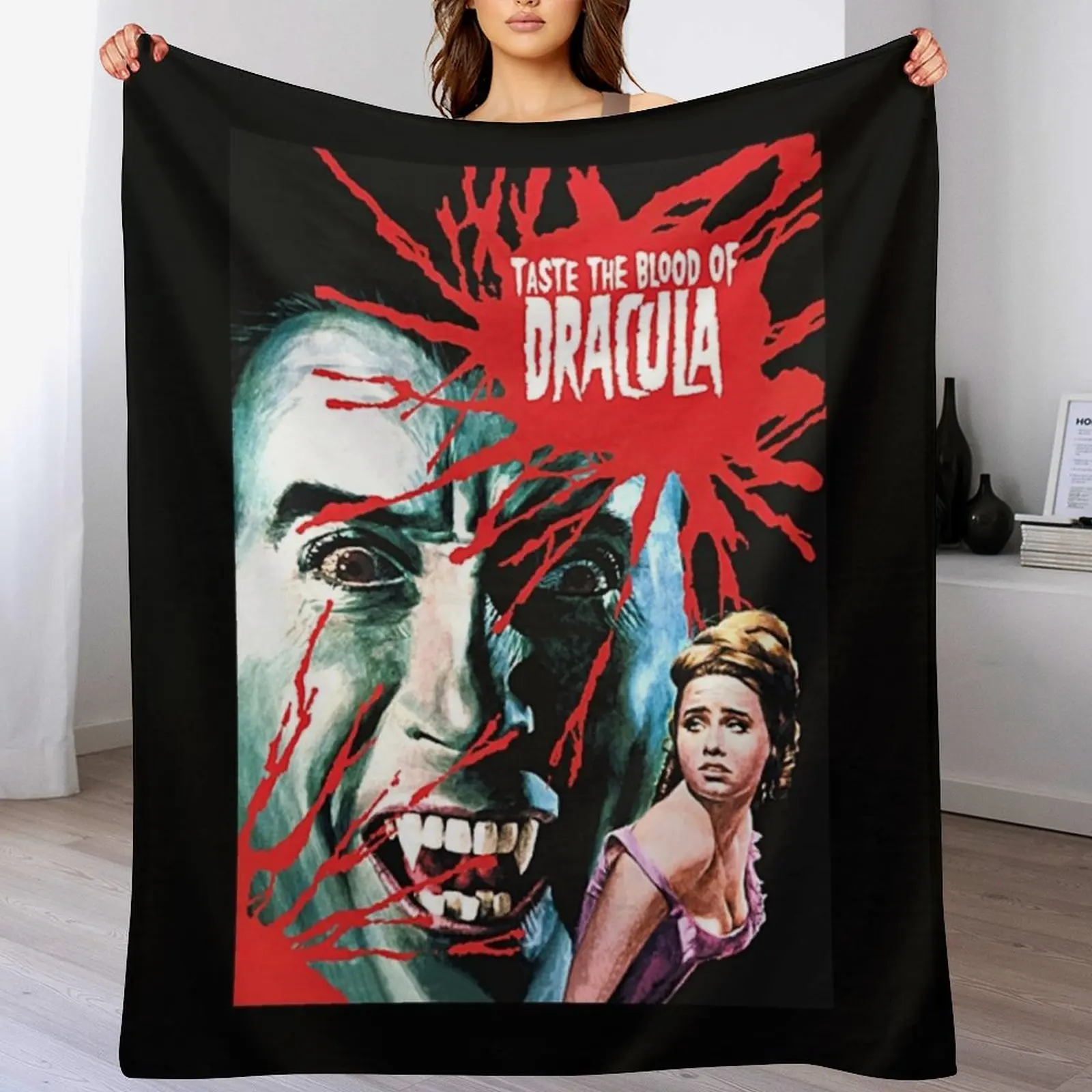 

Halloween Blood Scary Vampire Dracula Horror Movies 80s Fans Gifts Throw Blanket warm winter Luxury Brand Baby Blankets