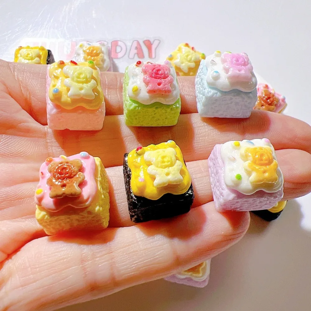 10pcs Cute Cartoon Kawaii Bear Cake Flat Back Resin DIY Scrapbooking Cabochons Decoration Accessories