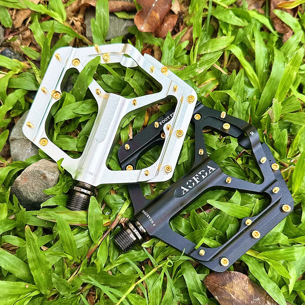 

Pedali Per Bicicletta Risparmia Sforzo Lega Di Alluminio Antiscivolo Road Mountain Cuscinetto Riflettente Ciclismo Accessorio