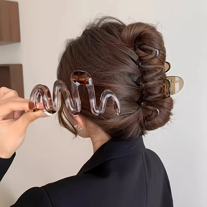 Feminino y2k ondulado alto brilhante âmbar marrom grande leve grampo de cabelo de plástico elegante e minimalista acessórios de cabelo para mulher