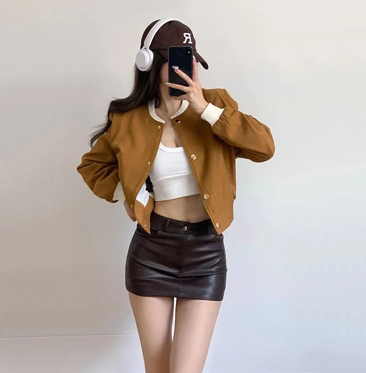 Women Contrast Baseball Collar And Cuff Cropped Bomber Jacket