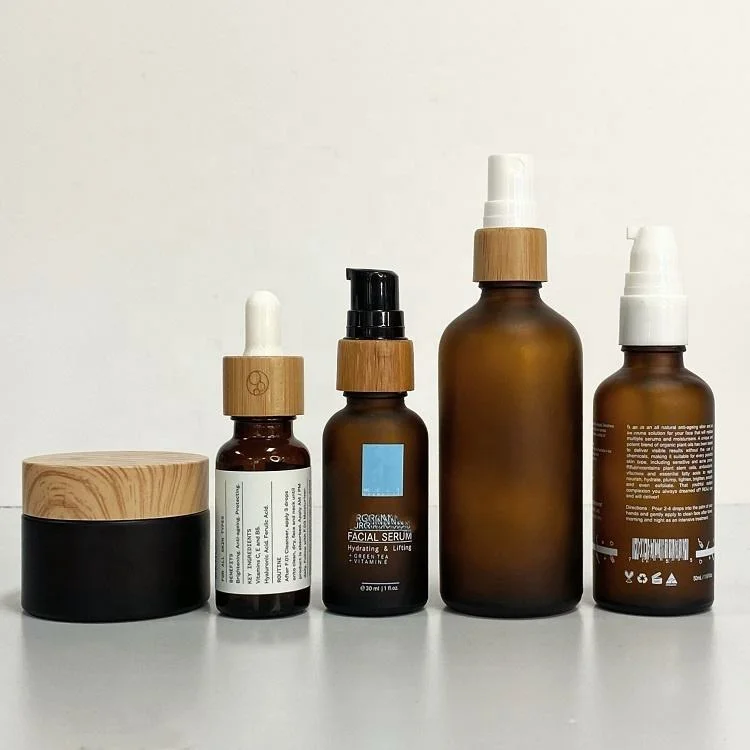 Botellas de spray de vidrio ámbar esmerilado de 100 ml, embalaje cosmético, botella de loción de bambú ecológico con bomba de champú, tapa de bambú cbd