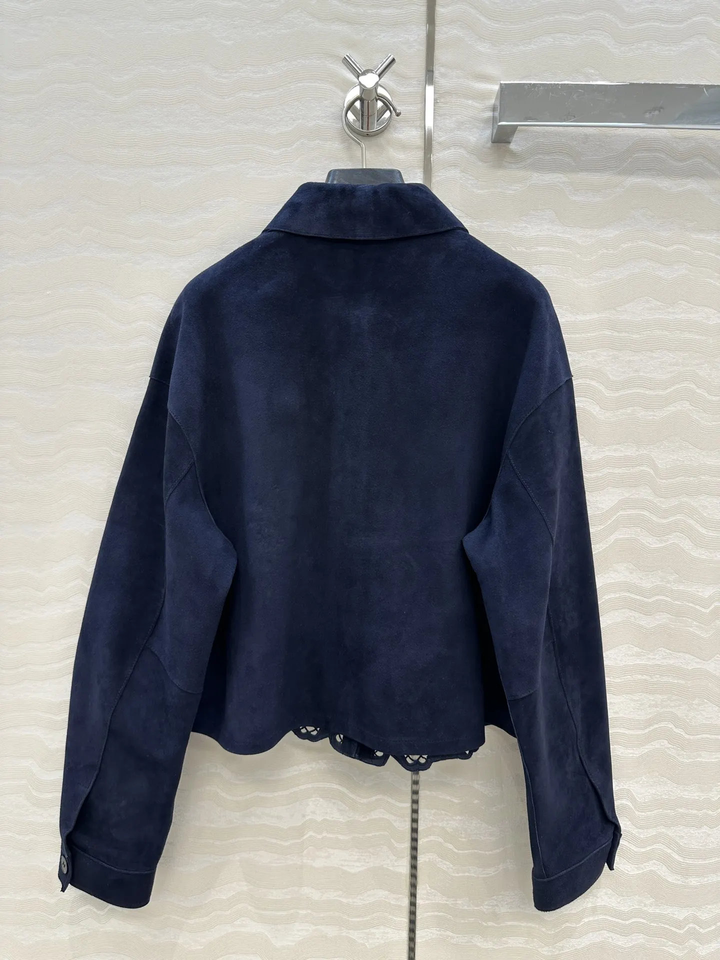 المرأة الدانتيل والتطريز الجلد المدبوغ سترة من جلد الغنم بدوره إلى أسفل طوق كم طويل واحدة الصدر معطف السيدات خمر #5