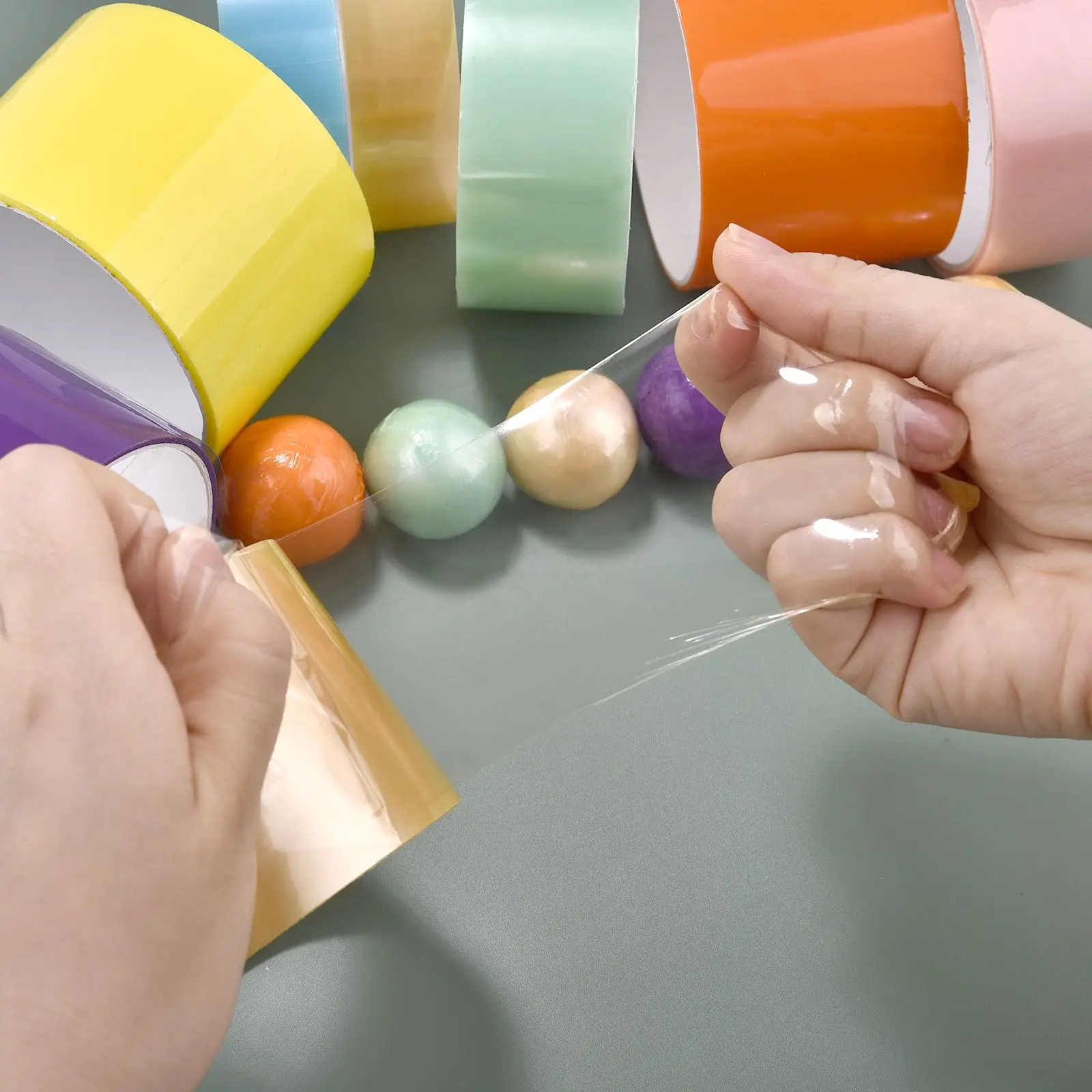 Adesivo Sticky Ball Tape Roll, Colorido, Stress Relaxante, Rolling Craft Presente, Party Toy, 10m por Rolo