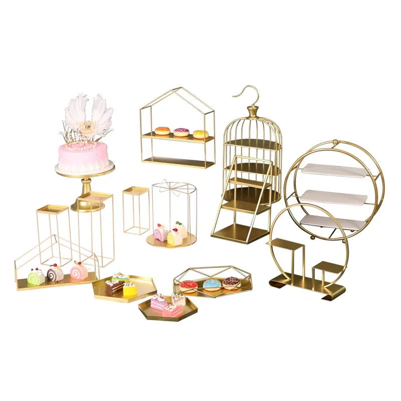 

Golden dessert table ornaments, wrought iron wedding display shelf set, European-style creative cake snack stand