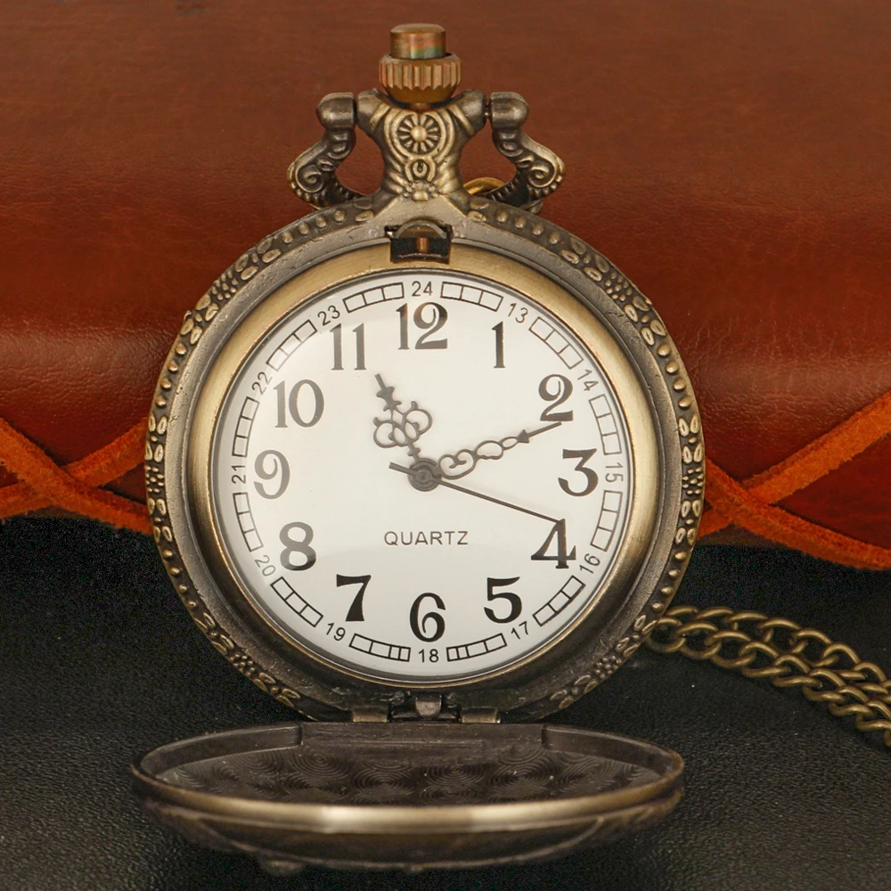 Orologio da tasca al quarzo da corsa per motociclisti Steampunk Rider per donna Uomo Moda Mini orologio con collana di pietre preziose Orologio da regalo per articolo singolo