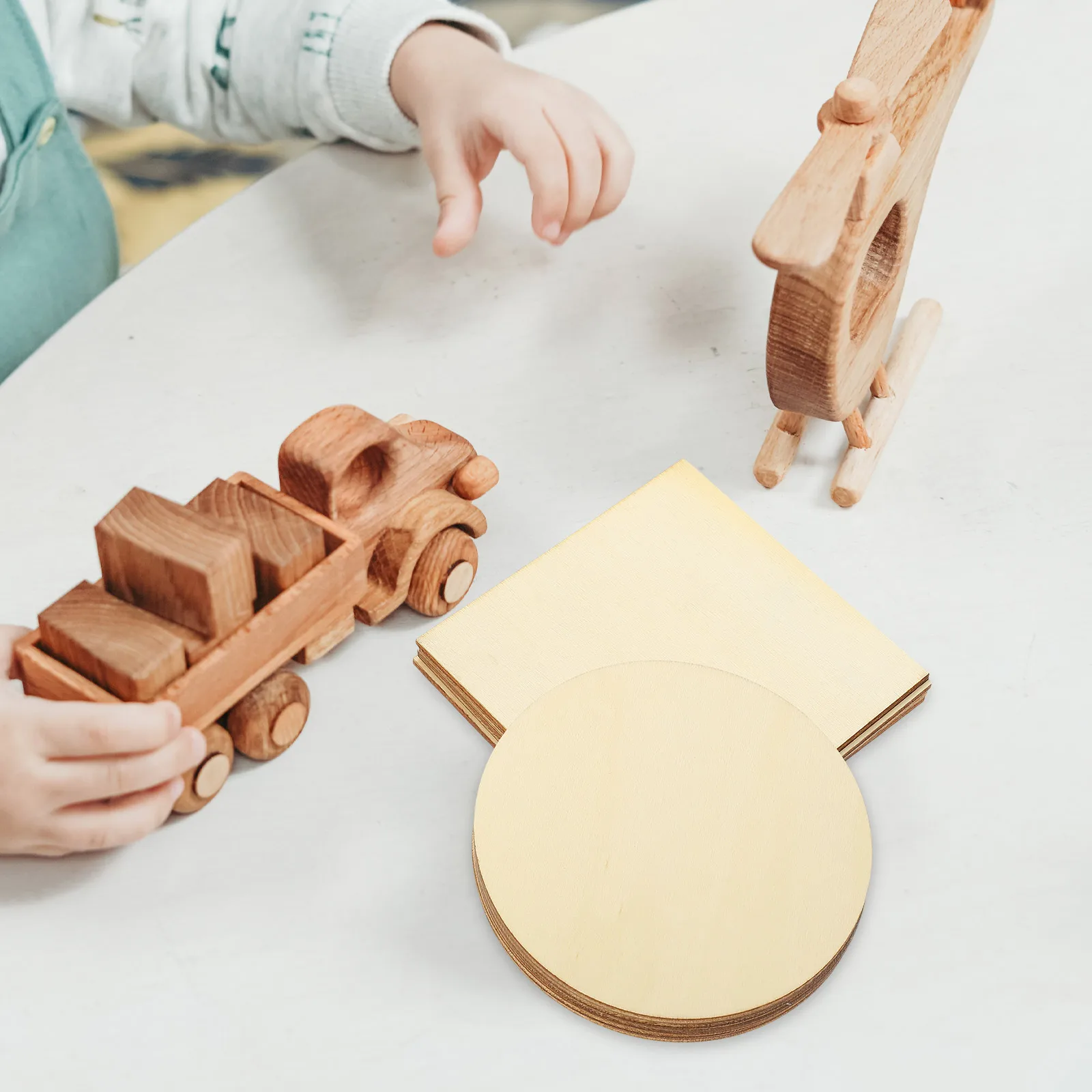 

10pcs Wood Slices Round Square Coasters Craft DIY Unfinished Natural Wood Discs Decoration Materials H made Projects Kids