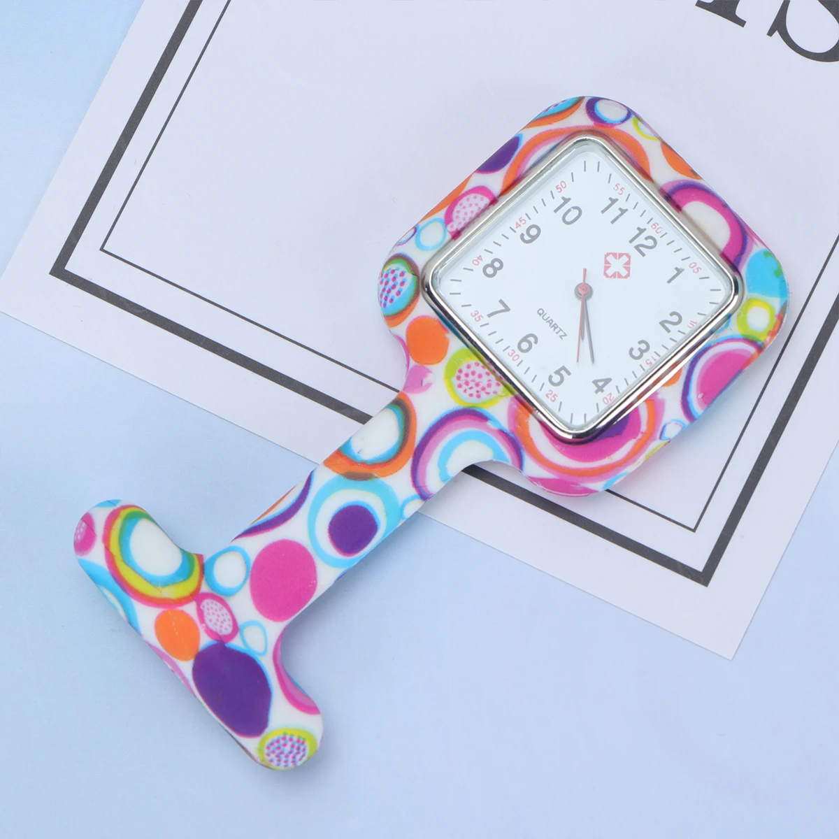 

Silicone Nurse Watch Clear Number Accurate Time Keeping Square Hanging Watch for Medical Staff Random Color