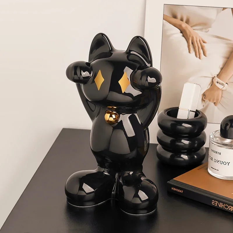 Aesthetic Ornament Modern Figurine Women Black Nordic Cute Pet Small Figurine Gifts Beauty Deko Wohnzimmer Bedroom Decoration