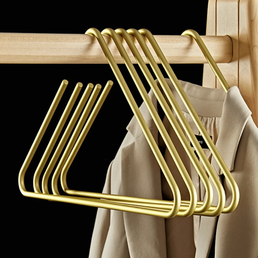 

5PCS Light Luxury Non Slip Triangle Coat Hangers Rust-Proof Sturdy Wardrobe Hanger Metal Space-Saving Clothes Hangers Bedroom