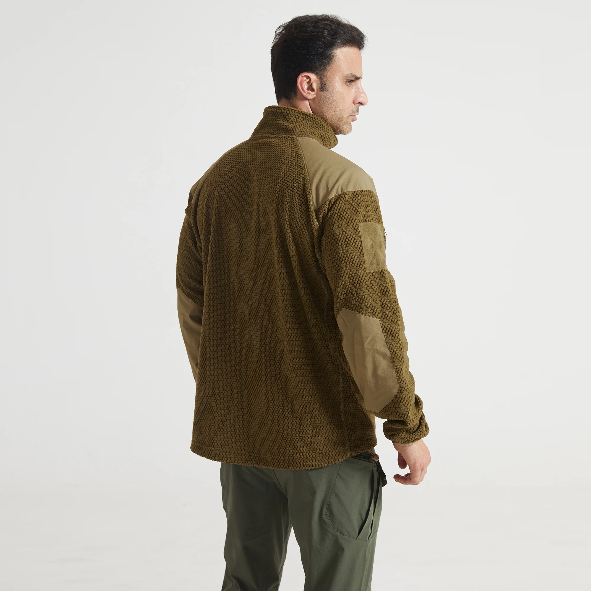 Men‘s Soccer Grid Fleece Jacket， Stand Collar Tactical Liner， Warm Mid-Layer for Outdoor Sports & Hiking