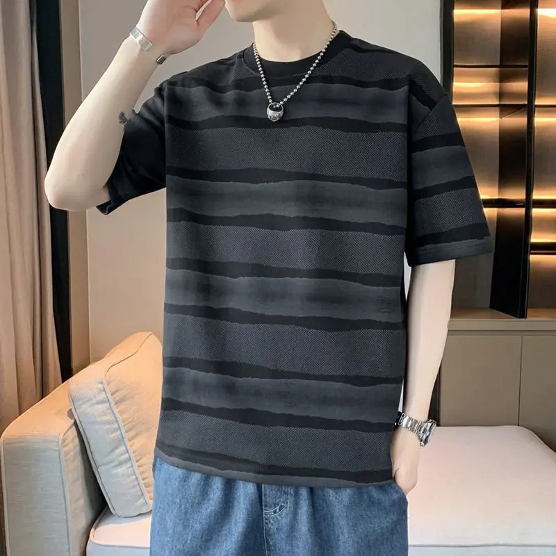 Men's Striped Casual Short Sleeve T-Shirt Breathable Daily Wear Round Neck Knit Top