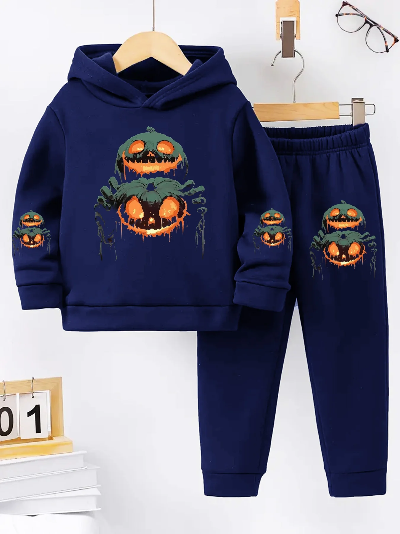 

Boys' Fashion Hoodie 2-piece Set, Boys' Hoodie Long Sleeve Hoodie+Pants, Autumn/Winter Halloween Printed Casual and Comfortable