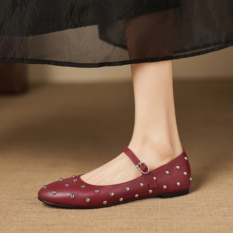 

Women's New Spring and Autumn Round Head Genuine Leather Sheepskin Metal Rivet Low Heel Large Size Mary Jane Shoes Fashion Shoes