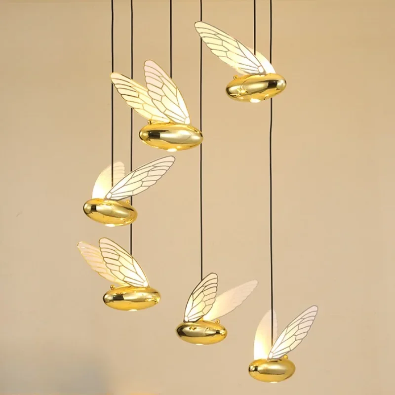 

GHJUYIOL Bee pendant lamp, living room, high-end feel, creative model room, lamp, dining room, staircase