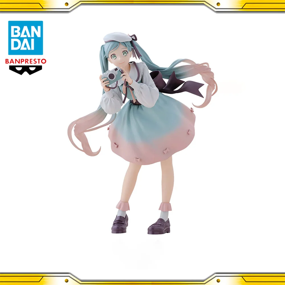 在庫オリジナルバンダイバンプレスト初音ミクホリデーメモリーズカメラ写真を撮る-pvc-アニメアクションモデルグッズギフト