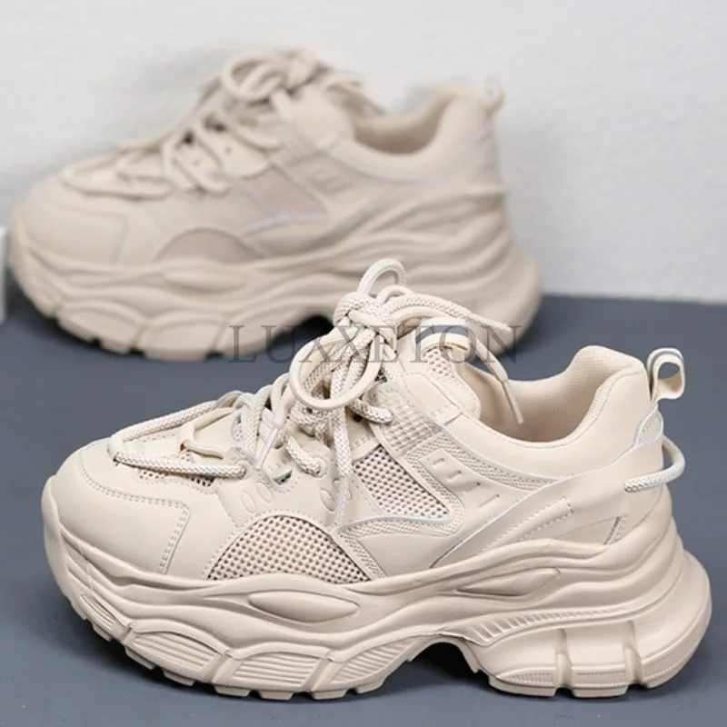 

Genuine Leather Sponge Sole Round Toe Dad Shoes with Mesh for Comfort Breathability Fashionable Versatile Sports Shoes