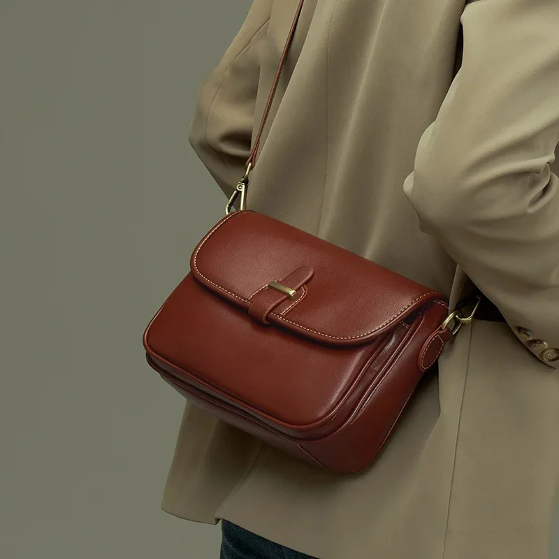 

Fashion Women Crossbody Flap Bag Genuine Leather Small Handbags Purses Retro Luxury Designer Messenger Bags Female Clutch Tote