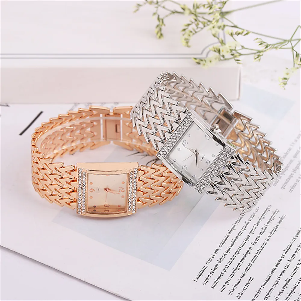 Luxury Golds Ladies Bracelet Watch Hot Fashion Simple Square Diamond Female Quartz Watches Stainless Steel Women Clock Dress