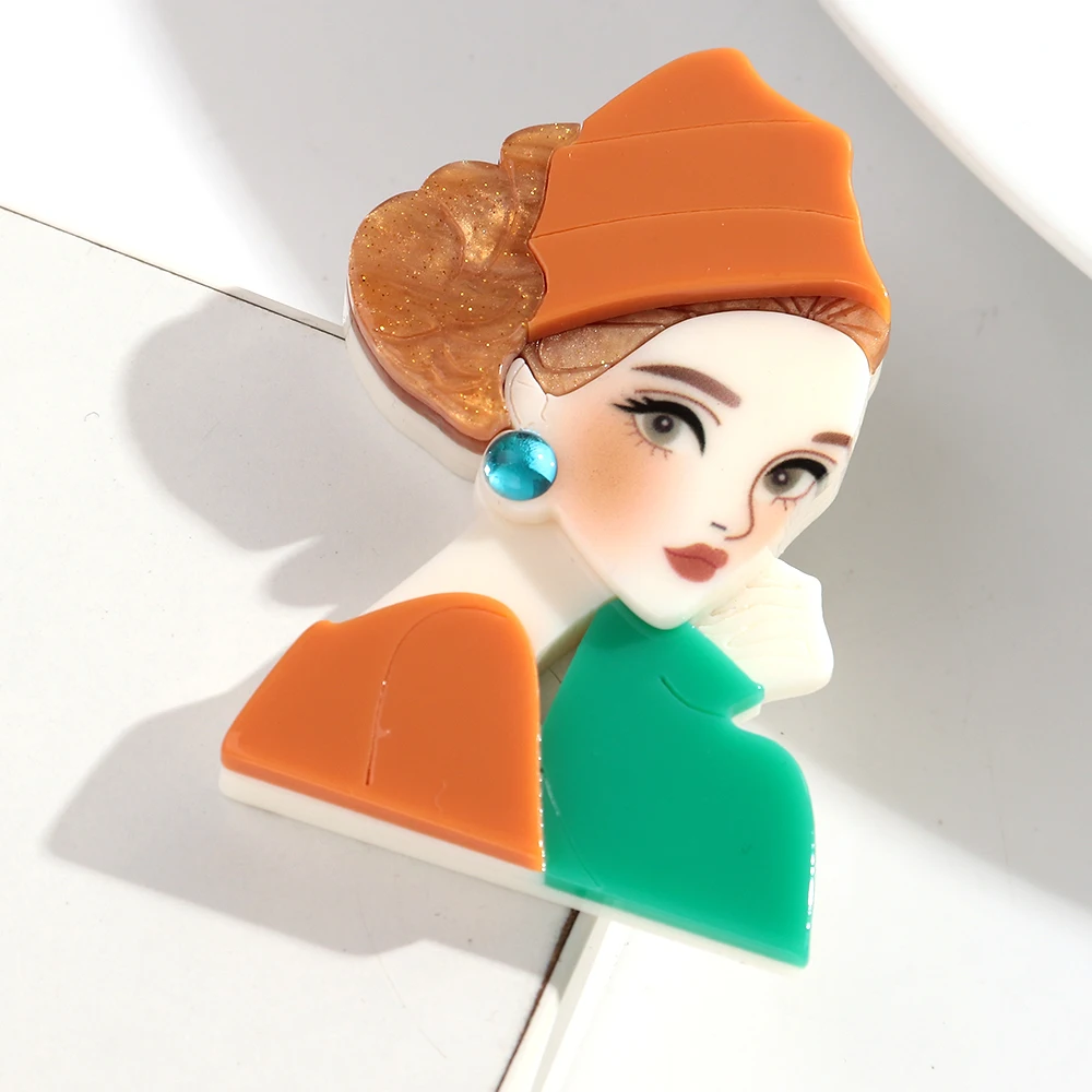 Acrylic Grace Blonde Lady Figure Brooches for Women's Clothing Cute Portrait Badge Pins Fashion Jewelry Accessories Gift
