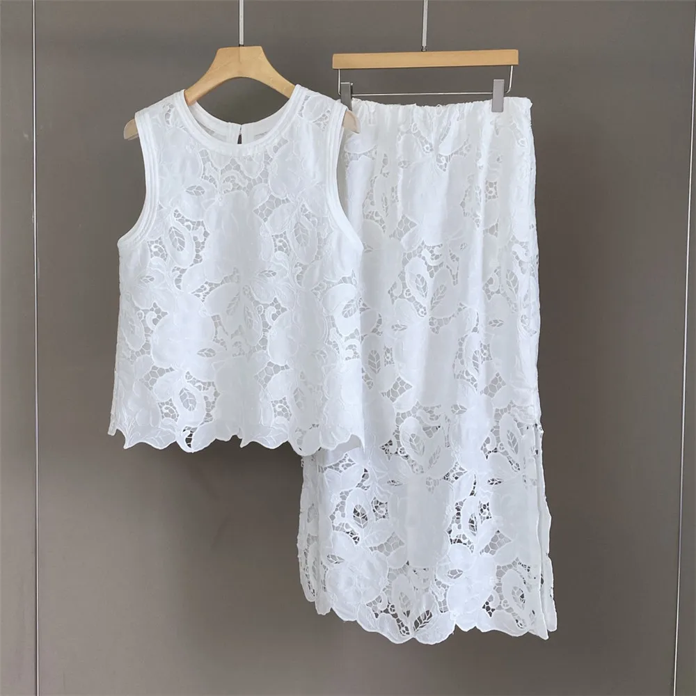 

25 New High-Quality Women's Round Neck Hollowed Out White Vest Top+Casual Versatile Skirt Two-Piece Set