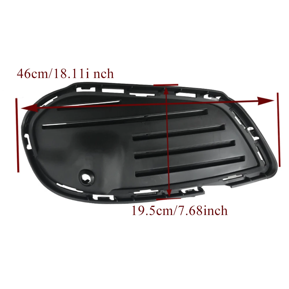 2Pcs Car Front Bumper Filler Fog Lights Grille Grill Cover For Mercedes Benz C300 2015 2016 2017 2018 2058854123 2058854023