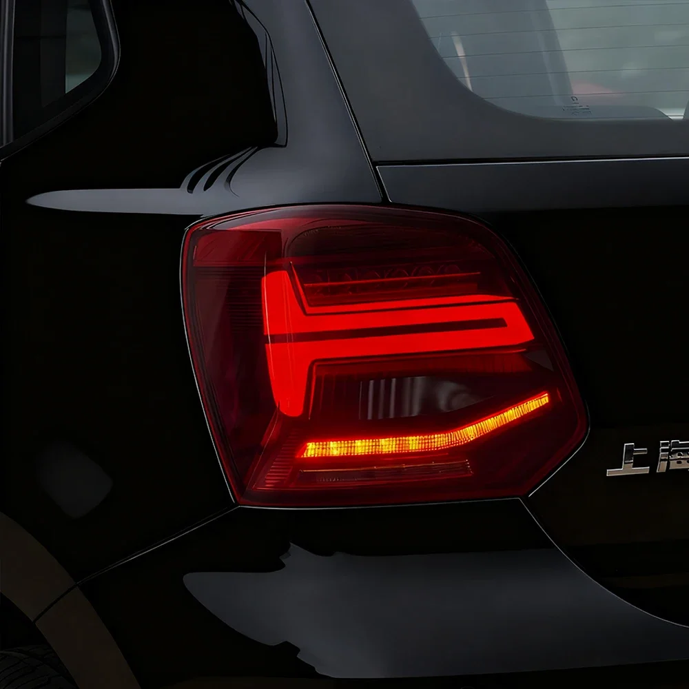 

Для VW Polo 2011-2018: Комплект задних фонарей в стиле Q2, высококачественные светодиодные задние фонари, установка Plug and Play, автомобильные аксессуары